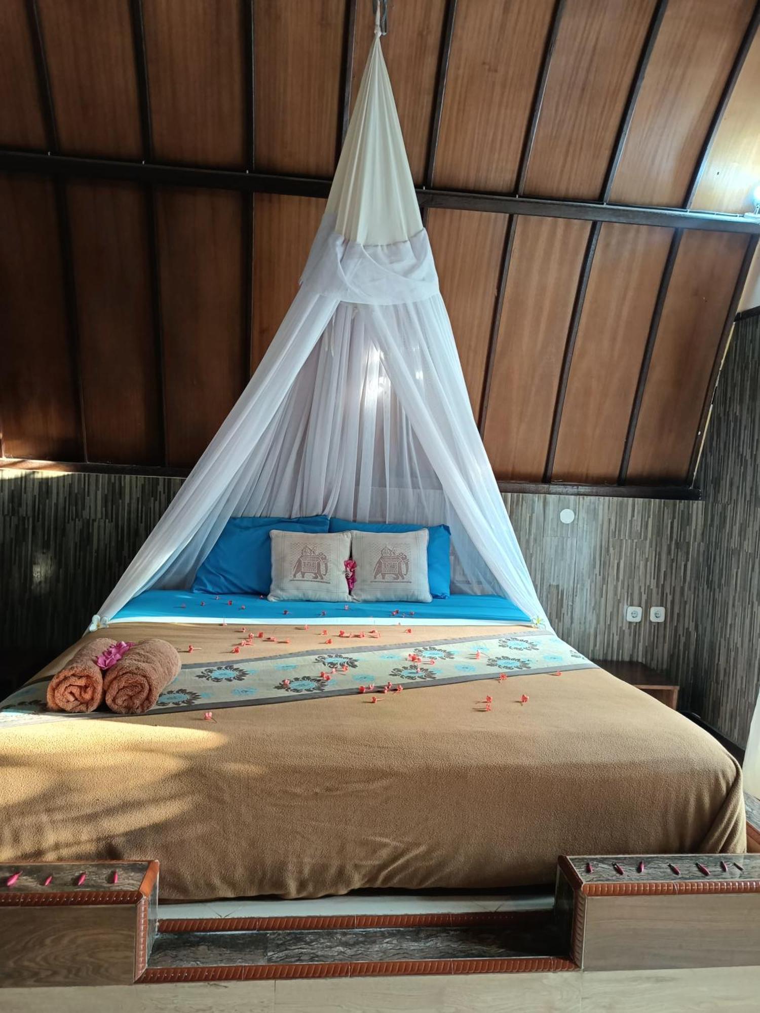 Noby Gili Cottages Gili Meno Exterior photo